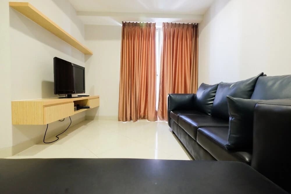 Stylish 2BR @ The Mansion Kemayoran Apartment - photo 2