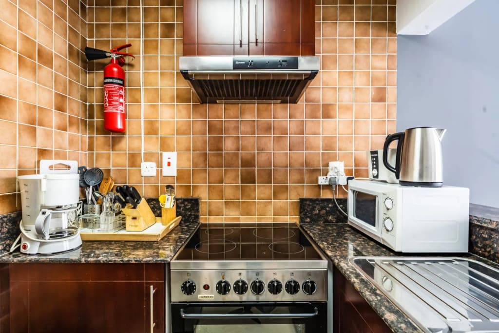 JLT - Lakeshore Tower 807 - photo 15