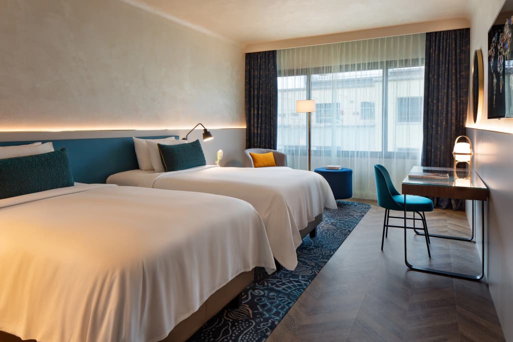 Renaissance Barcelona Hotel - photo 3