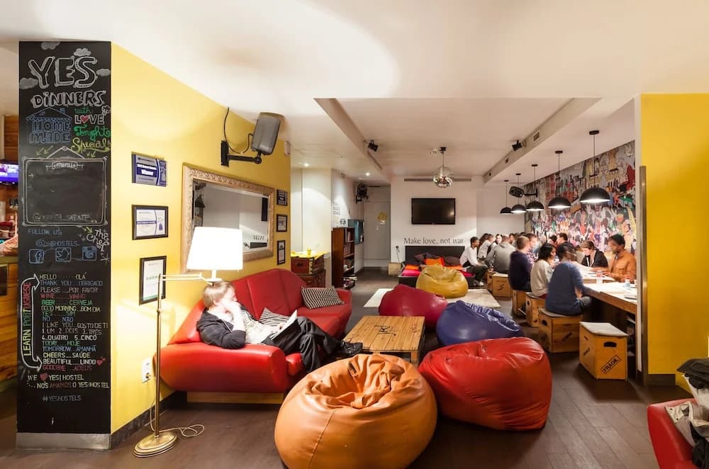 Yes! Lisbon Hostel - photo 14