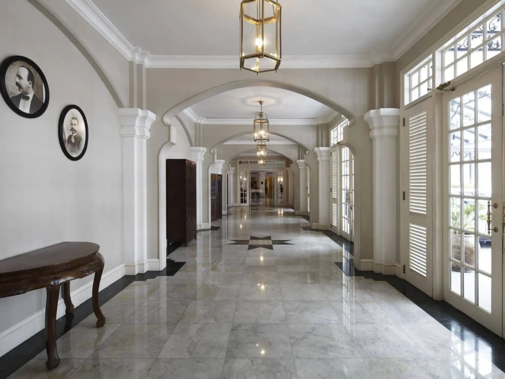Eastern And Oriental Hotel - photo 14