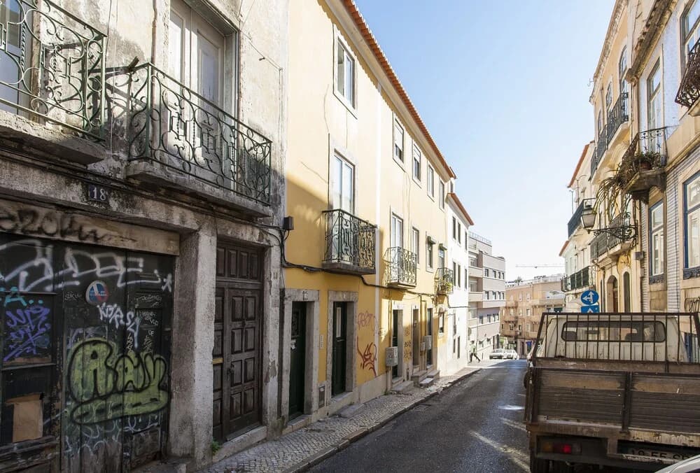ALTIDO Modern 2BR Apt 5mins to Av. da Liberdade - main photo