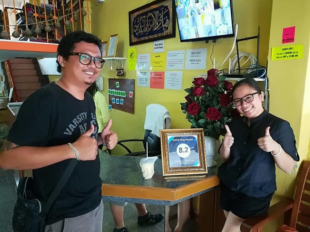 Home Hug Hostel - Adults - photo 11