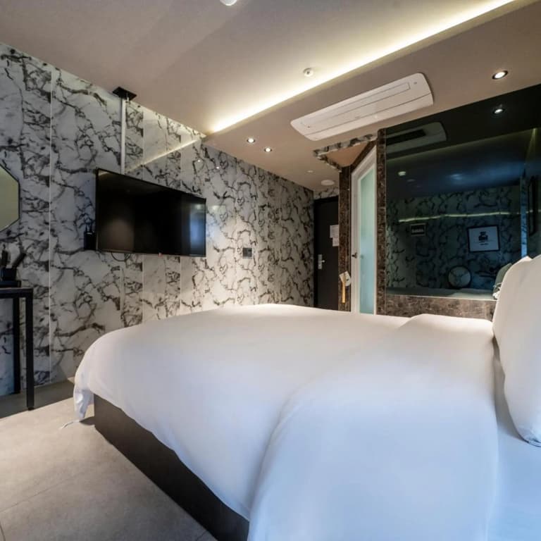 MG Hotel Jonggak - photo 26
