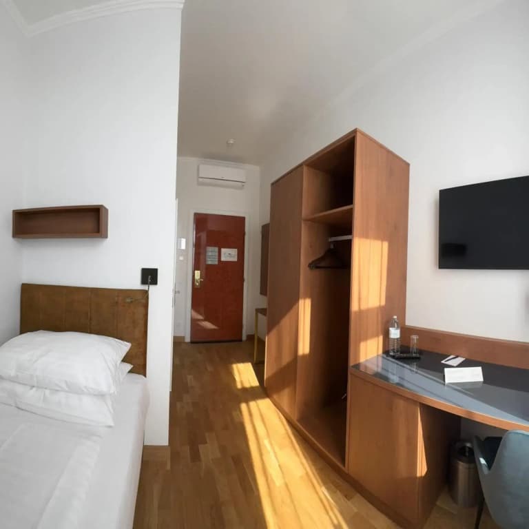 Hotel Secession an der Oper - photo 48