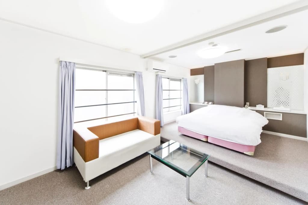 Shinjuku East Hotel - photo 3