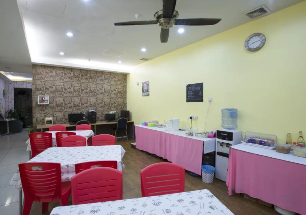 Hotel Zamburger Sri Petaling - photo 22