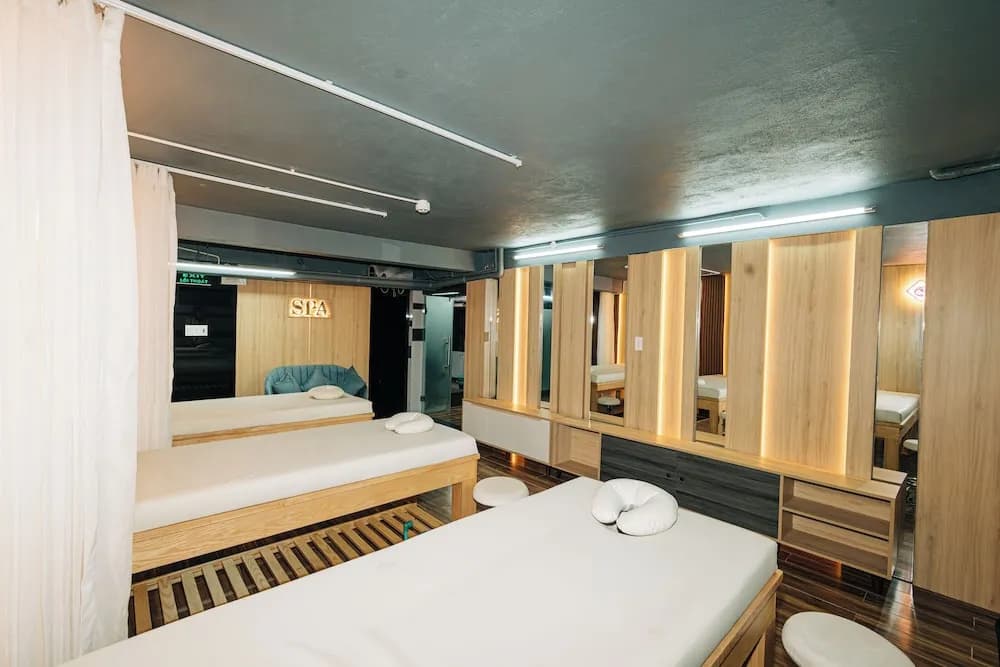 Full Moon Apartments - photo 15