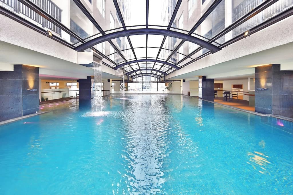 Zen Diamond Suites Hotel - photo 20