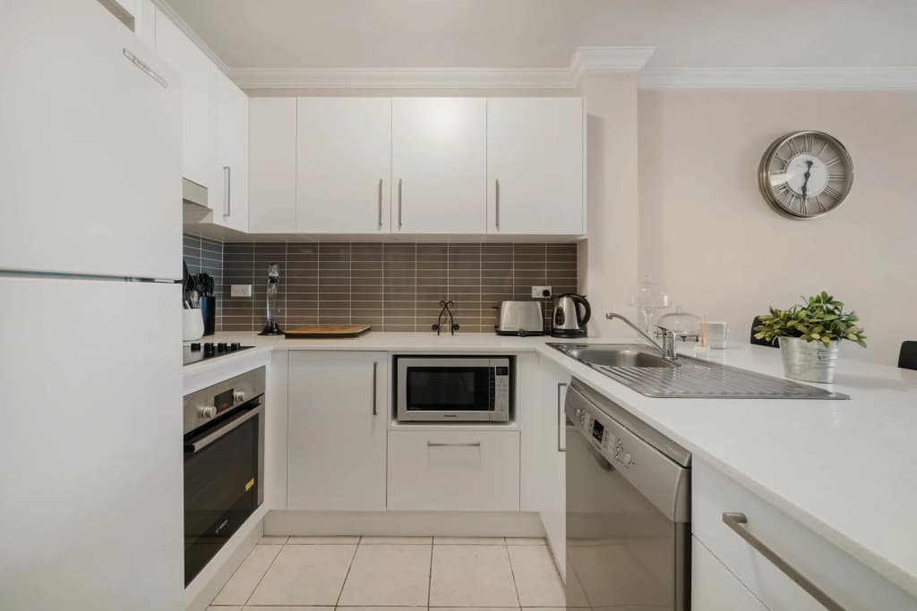 Walk to Coogee Beach Apartment Retreat - photo 10