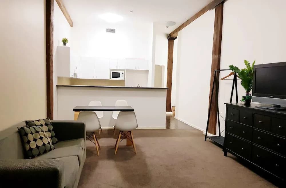 Darling Harbour Resort Style Apartment - photo 5