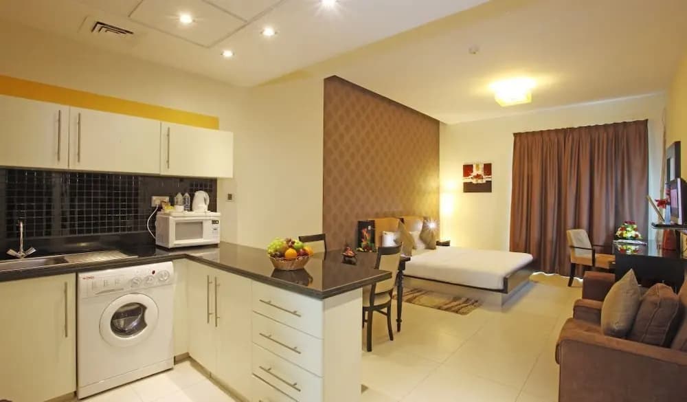 First Royal Hotel Apartment - photo 22