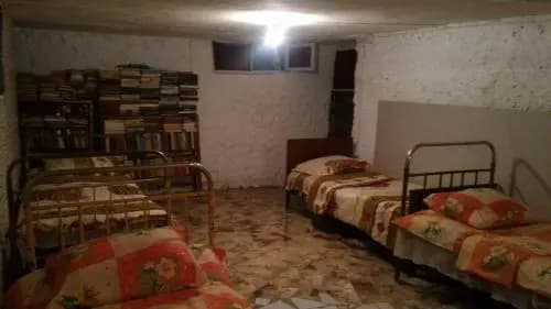 Lemon Family Guesthouse - photo 10