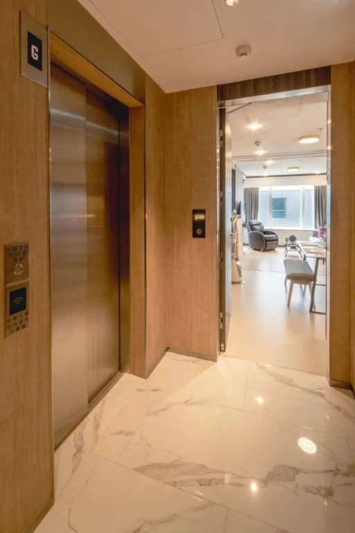 CM Plus Hotels and Serviced Apartments - photo 8