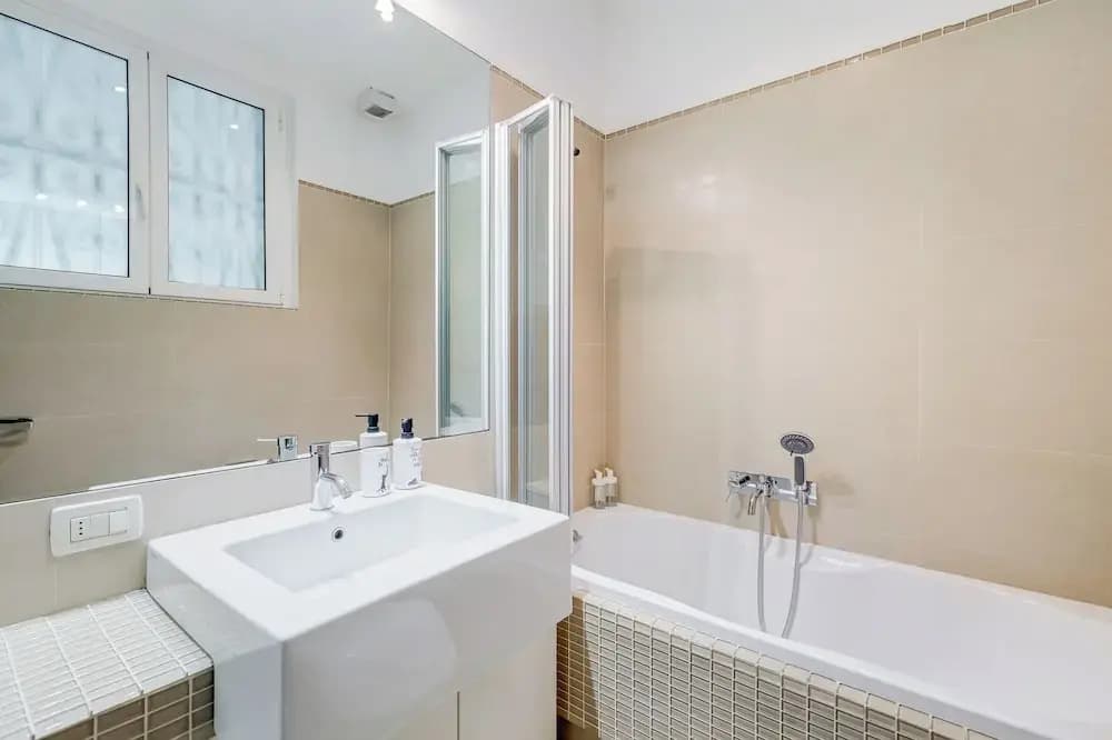 Crescenzio St Peter House - photo 9