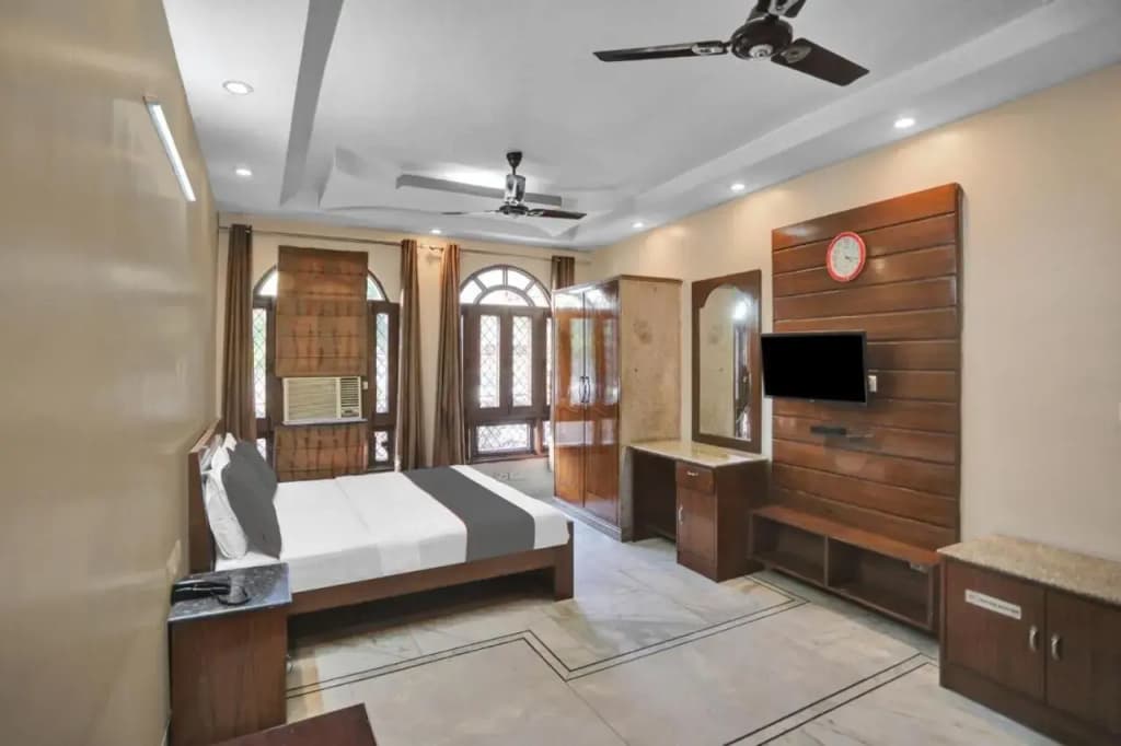 Hotel OM Plaza - photo 14