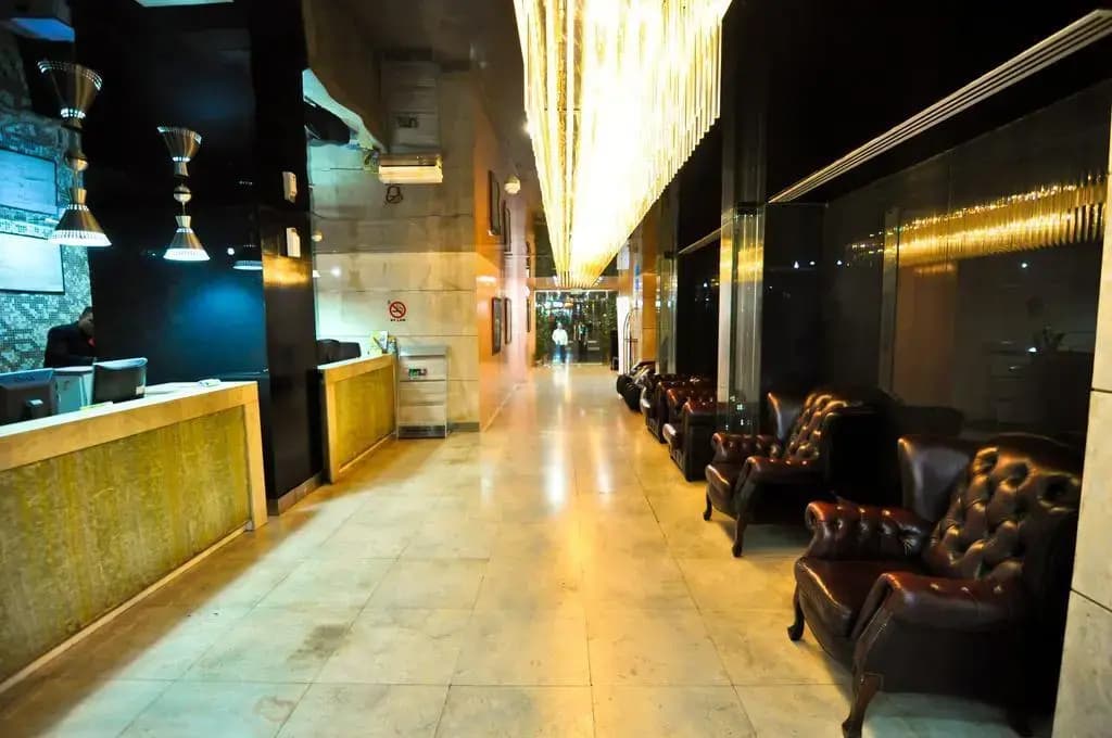 Phoenicia Hotel - photo 1