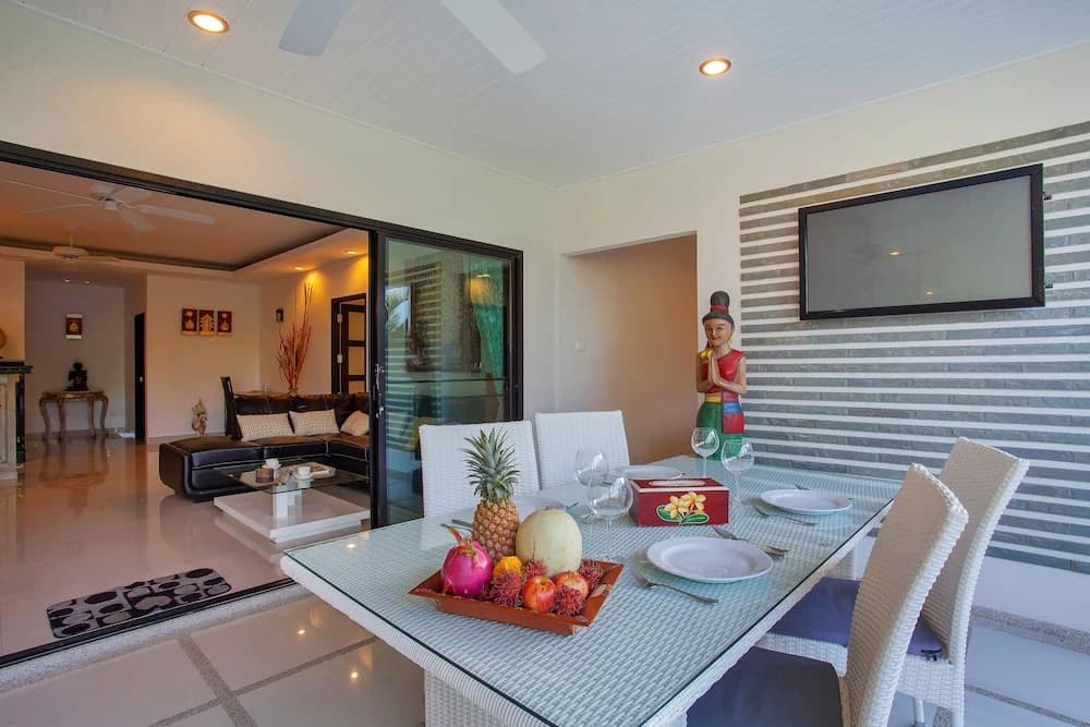 Villa Chloe - main photo