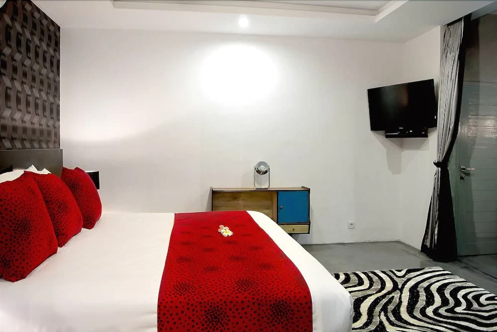 Esha Villa Oberoi - photo 2