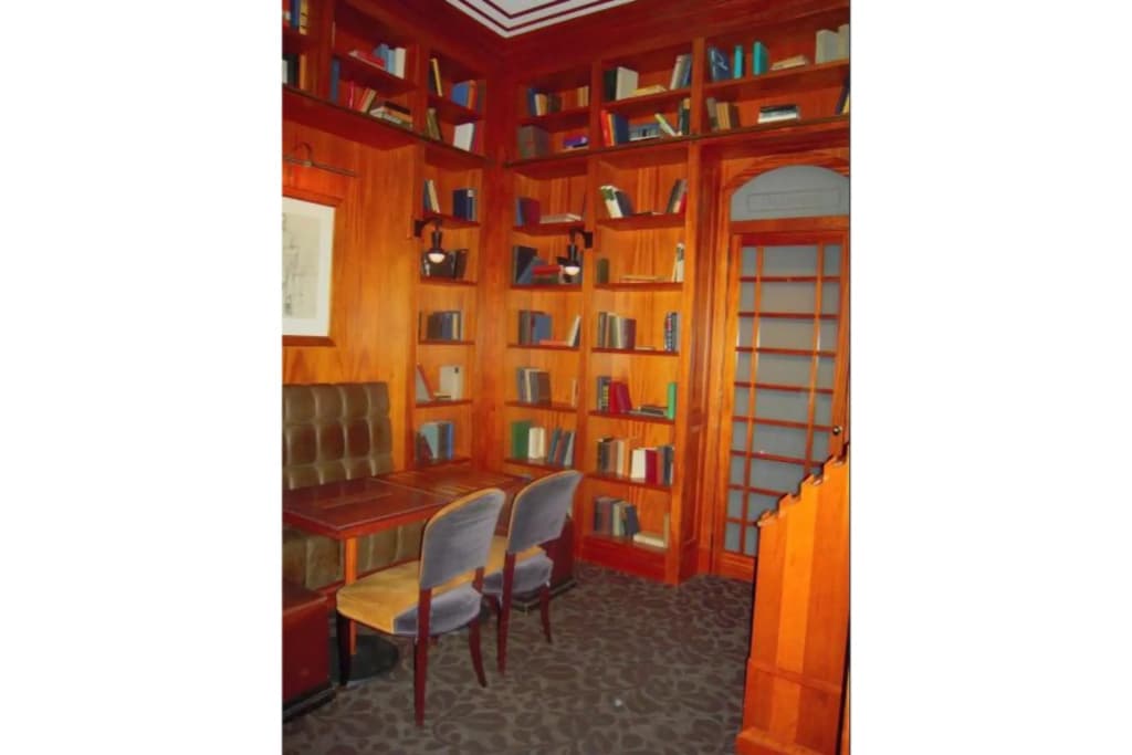 The Mansfield ( Closed) - photo 1
