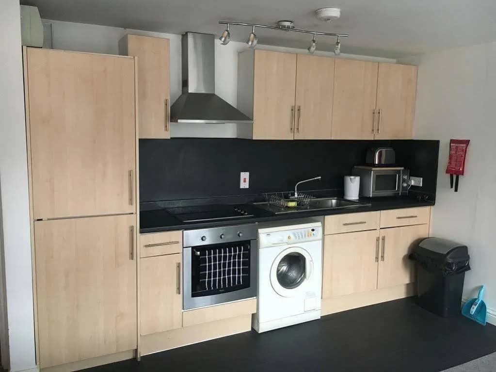 E2 Apartments - photo 15