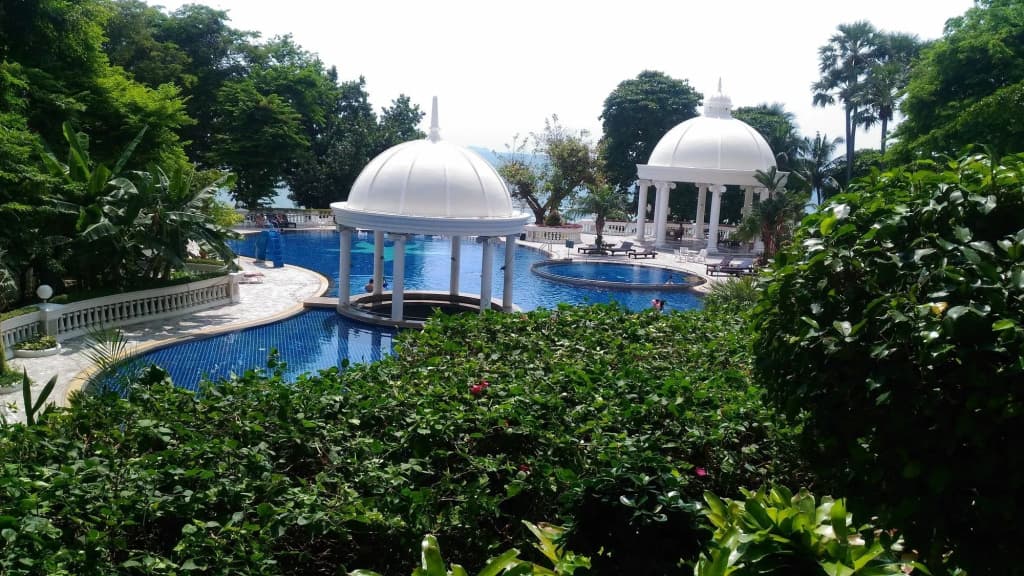 Sky Beach Apartment - photo 11