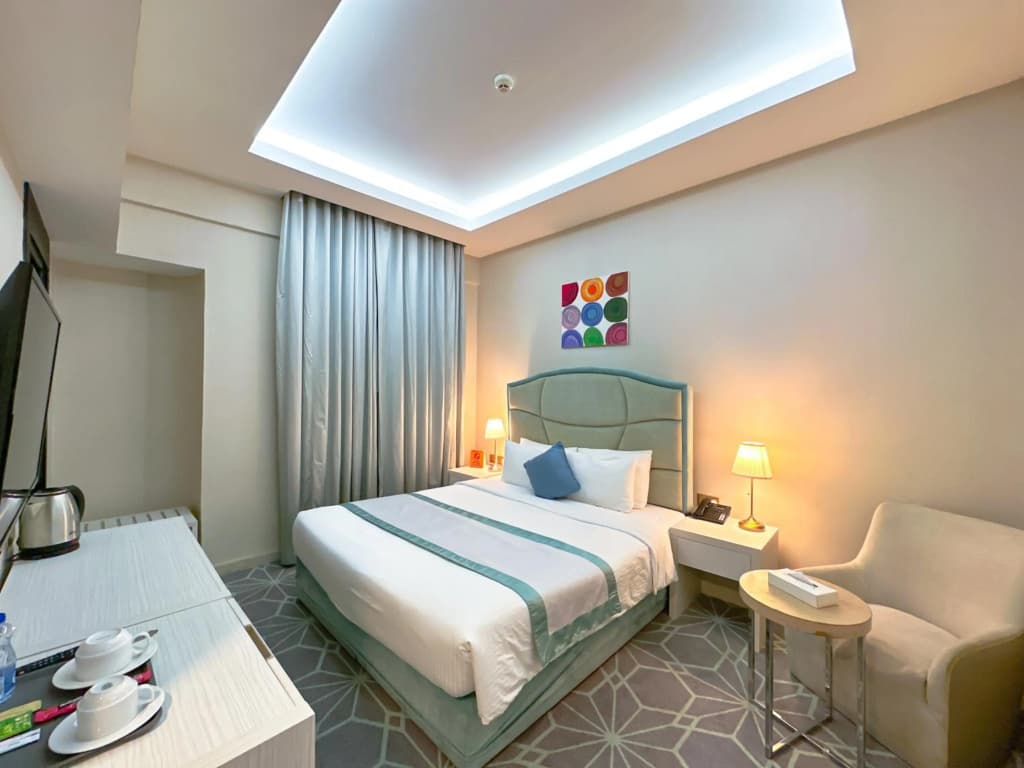 Victoria Hotel - photo 18