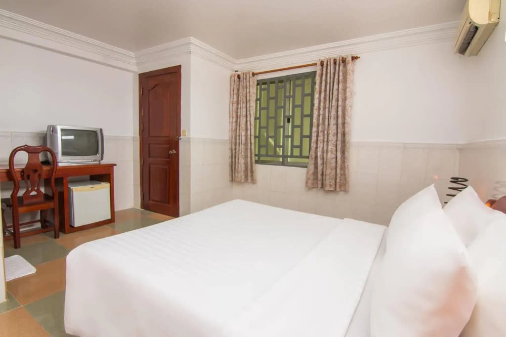 Channel Angkor Hostel - photo 2