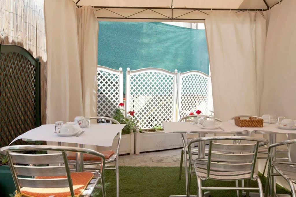 Amaryllis Hotel - photo 15