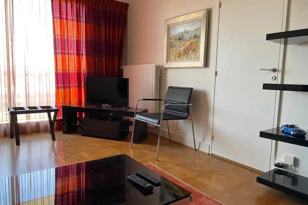Charming Apartment Near Montparnasse - photo 2