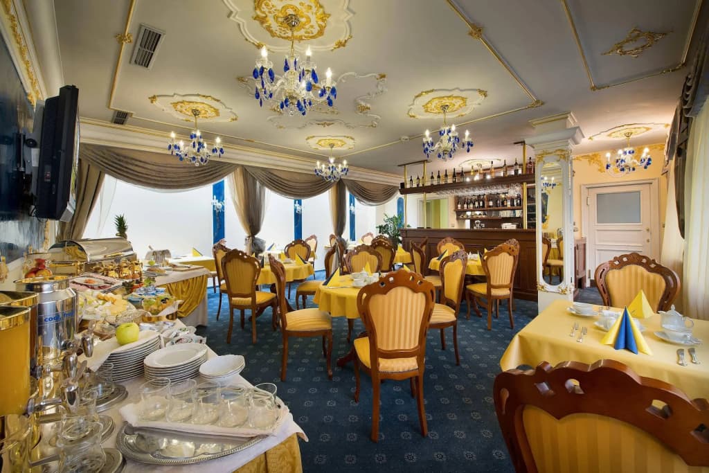 Hotel General Old Town Prague - photo 22