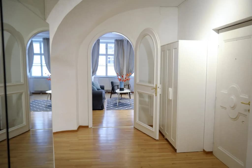 City Center Apartment - photo 8