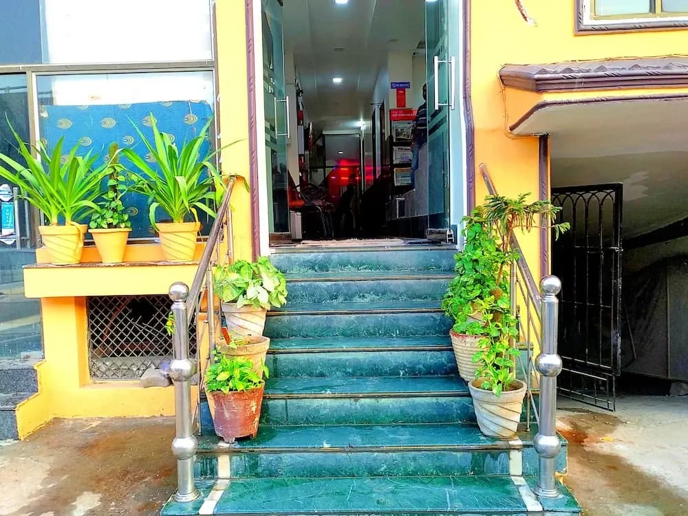 Hotel Shree Radhe Krishan - photo 16