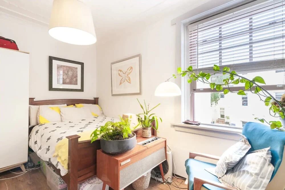 Beautiful Lush and Green Oasis Studio Apartment - photo 4