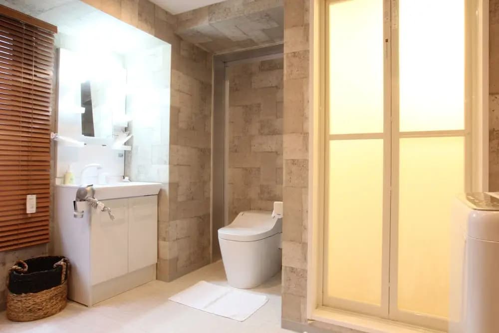 Shimanouchi Luxury Apartment - photo 9