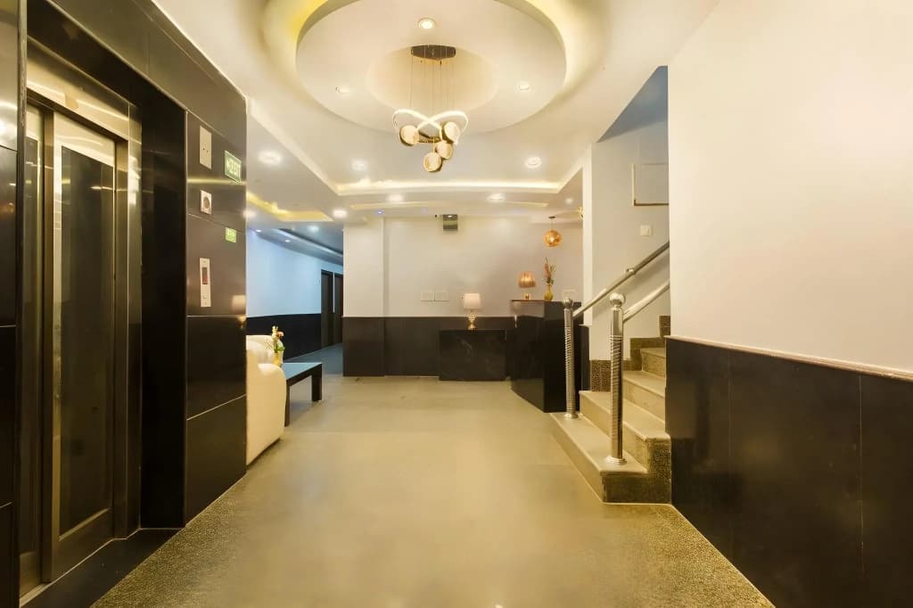ADB Rooms Hotel Noratan Palace - photo 11
