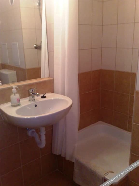 Victor Apartment Hotel - photo 7