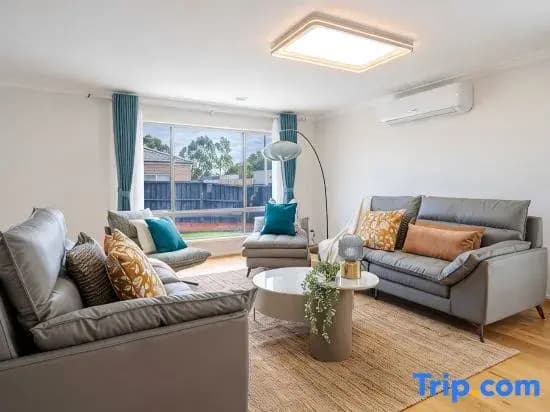 Spacious 4B House in PointCook - photo 4