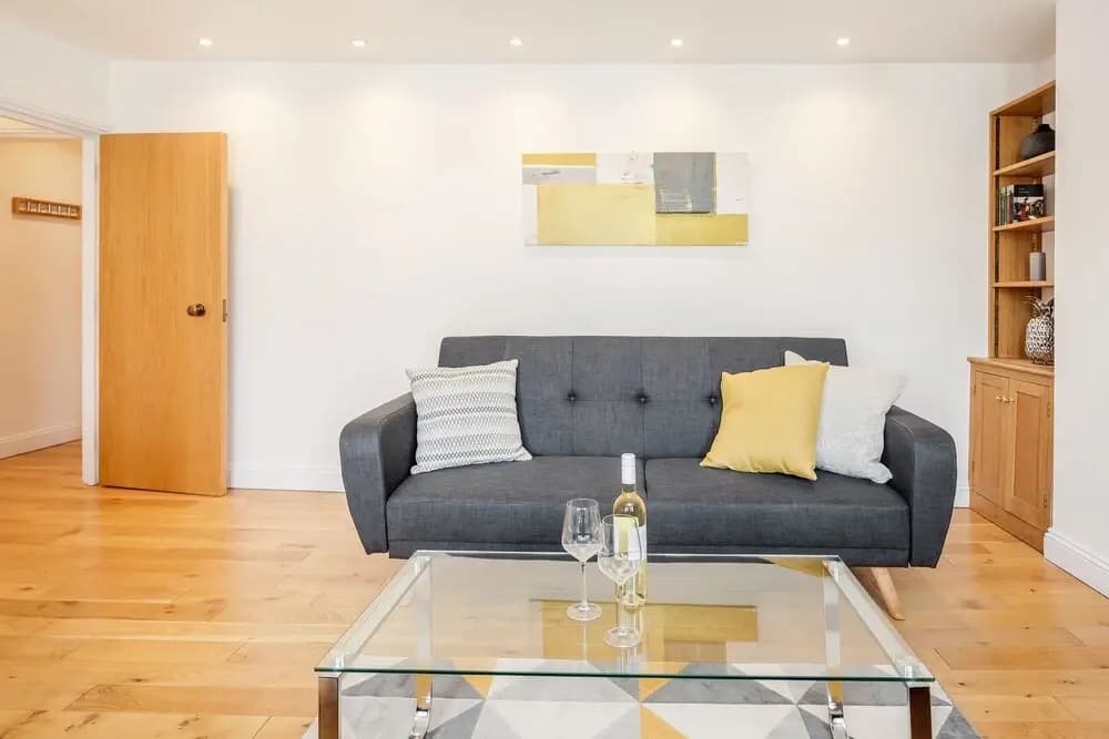 Great Mayfair Apartment - Sleeps 6 - photo 10