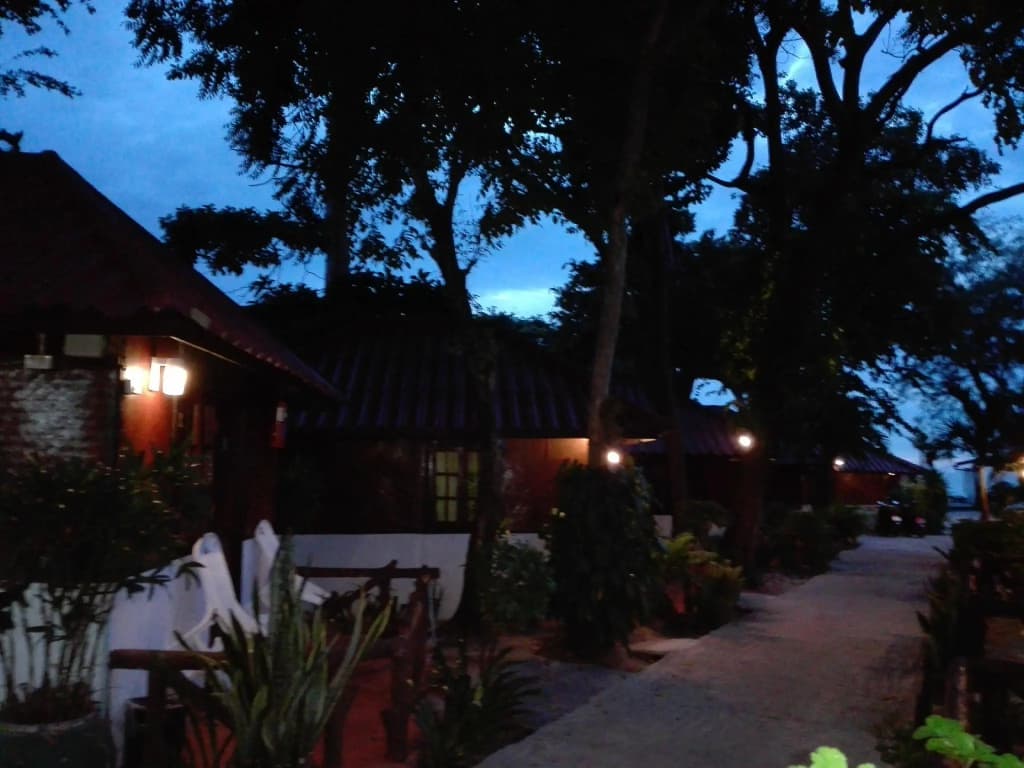 Haadrin Resort - photo 22