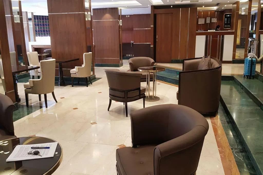 Al Muntazah Plaza Hotel - photo 11