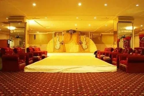 Gulf Paradise Hotel - photo 13