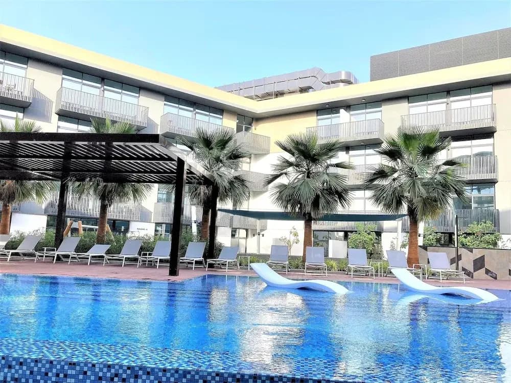 Belgravia Stunning 1 bedroom Balcony Dubai - photo 7