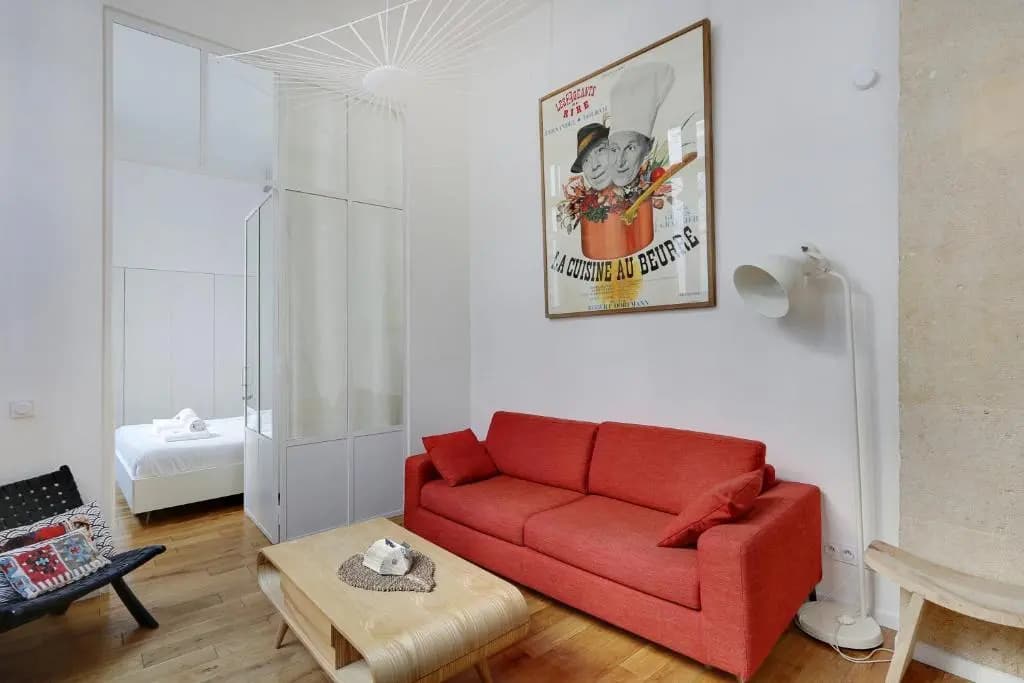 Pick A Flat's Apartment in Porte Saint Denis - rue d'Hauteville - photo 3