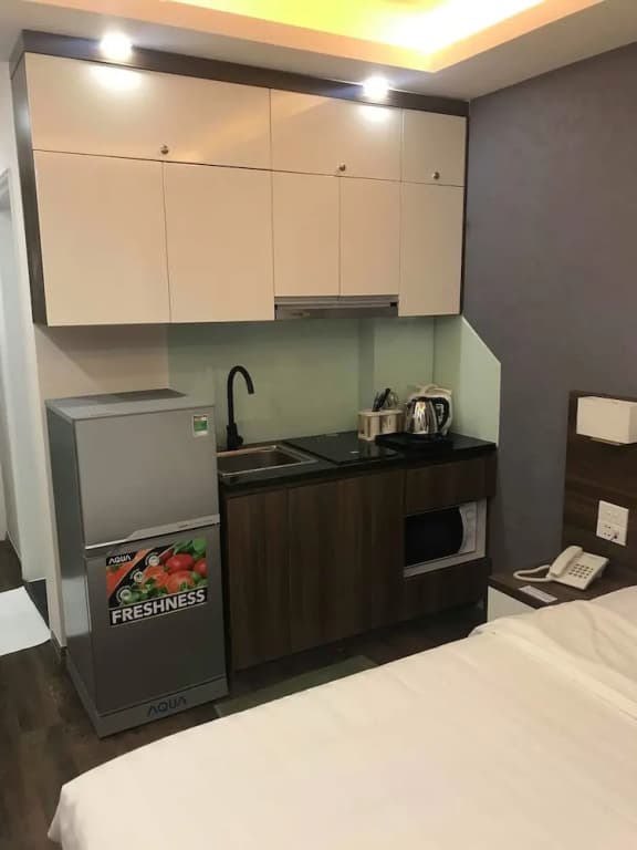 Green Hotel Apartment HN- by Bay Luxury - photo 23