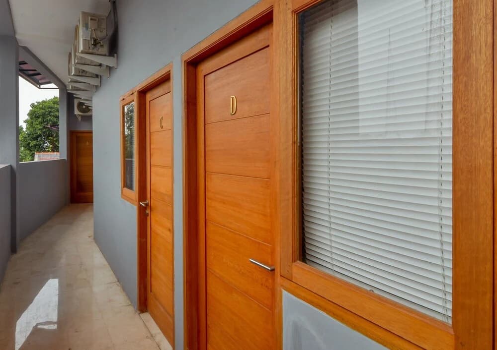 ZEN Rooms Basic Meruya Selatan - photo 12