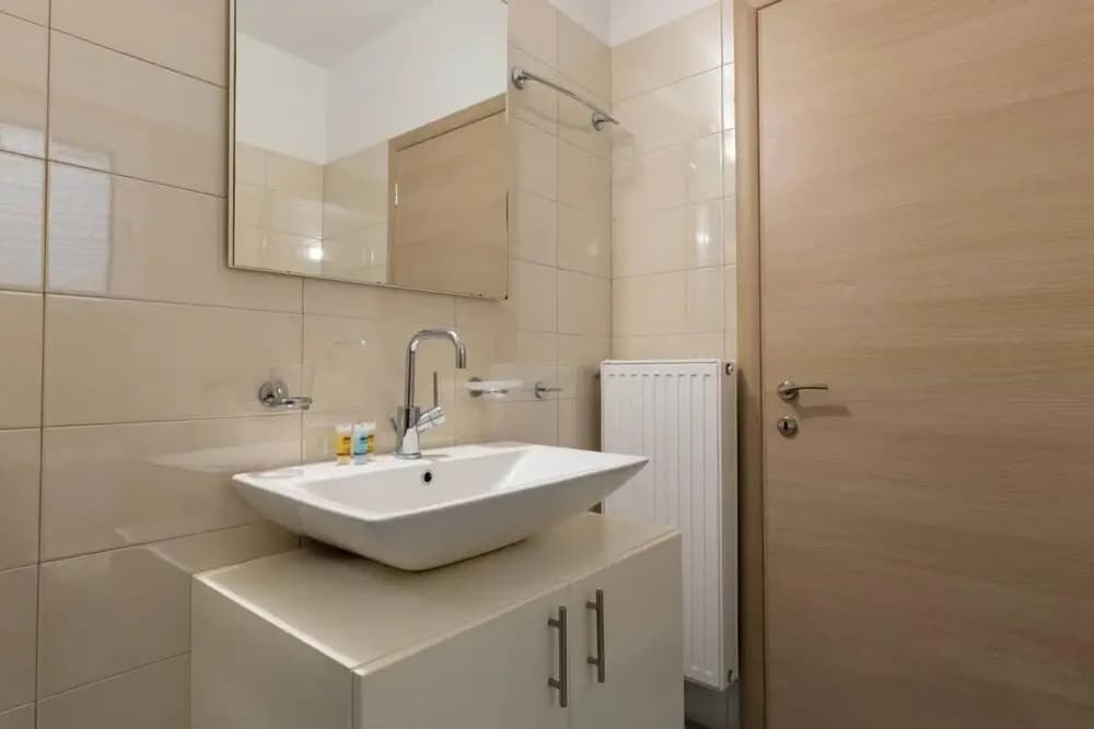 Petralona Dazzling top Floor 2BD AP - photo 7