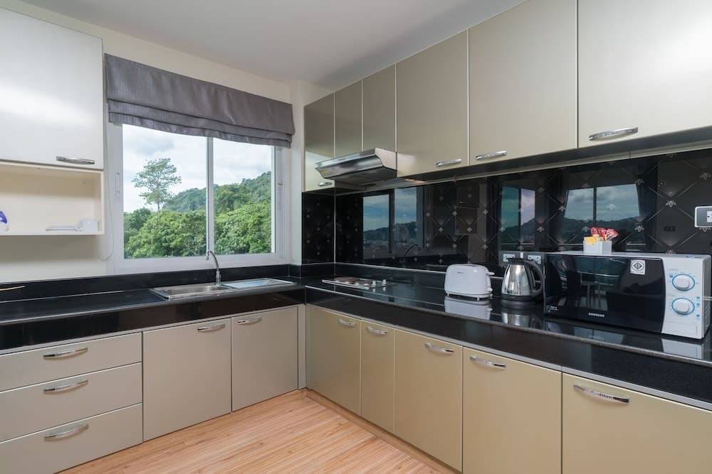 GoldStone Residency Patong , Phuket - photo 28