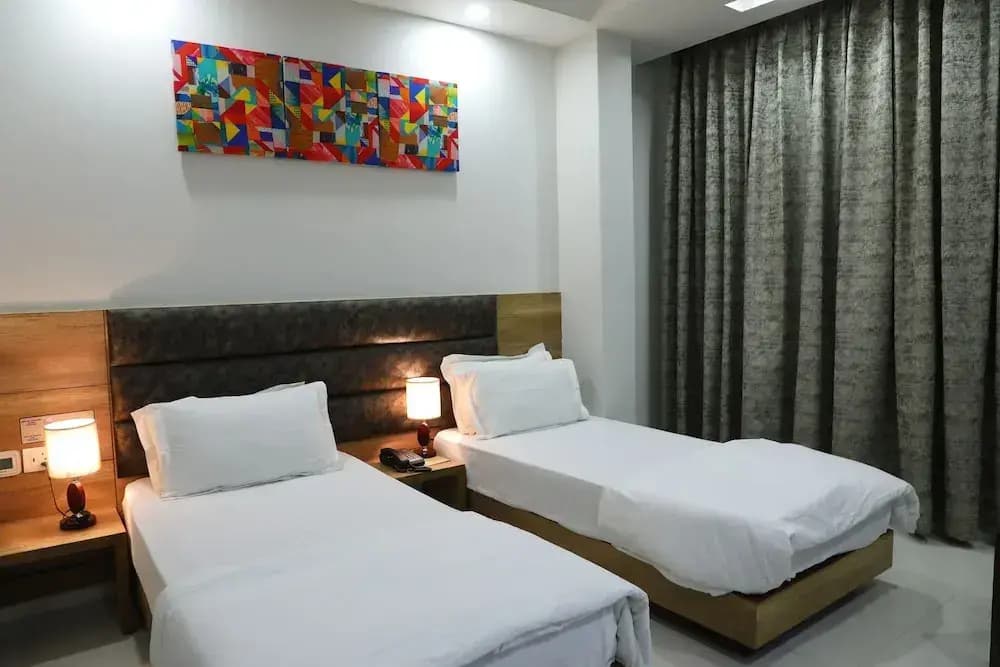 Hotel Sopan Heights - photo 5