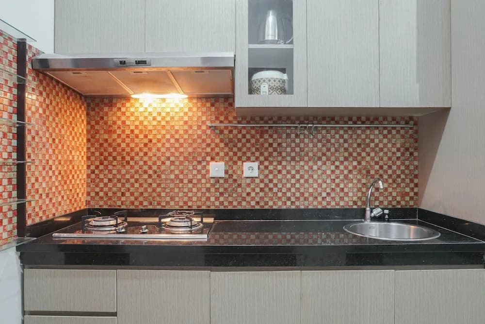 Special 1Br Direct Pool Access At Thamrin Residence - photo 13